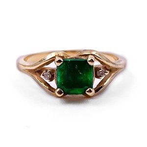14K Yellow Gold Emerald Ring